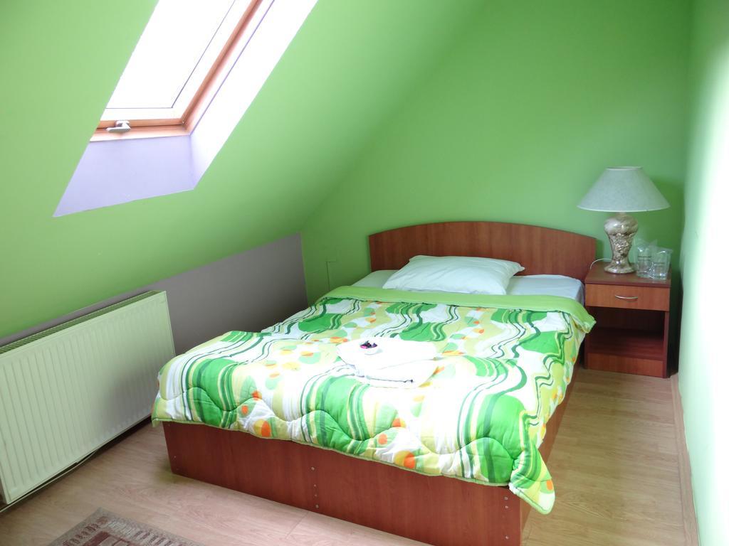 Nasa Tvrdava Guest Accommodation 노비사드 외부 사진